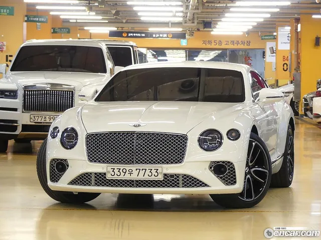 Bentley Continental GT 4.0 GT — миниатюра 1