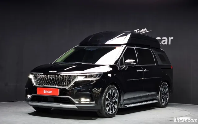 Kia Carnival 9 () — миниатюра 1