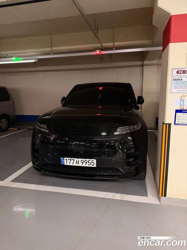 Land Rover Range Rover Sport D300 HSE — миниатюра 1