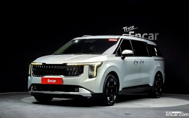 Kia Carnival HEV 7 — миниатюра 1