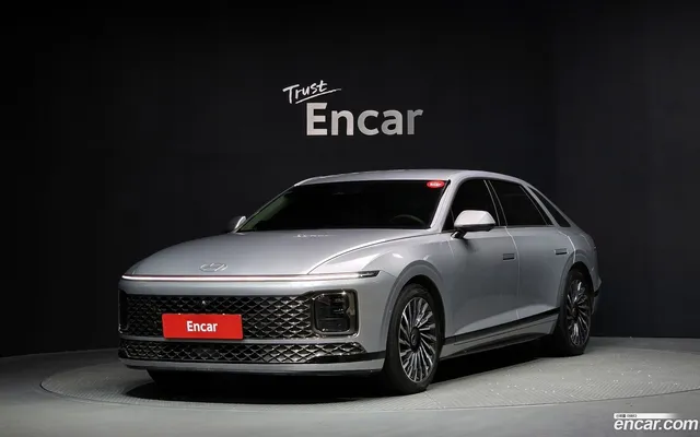 Hyundai Grandeur Hybrid (GN7) — миниатюра 1