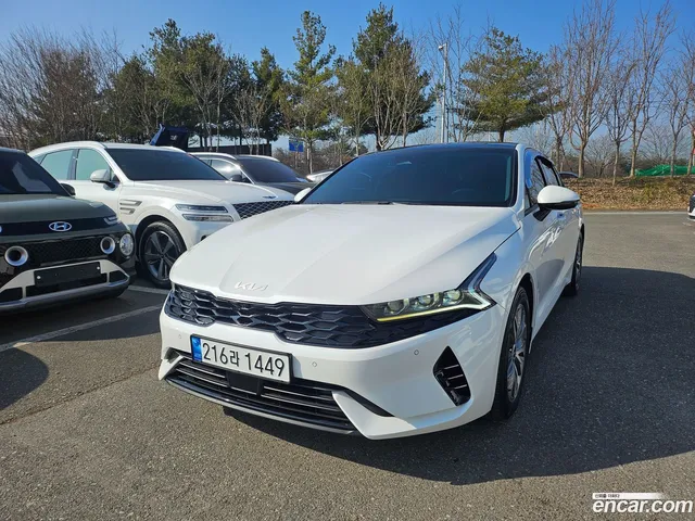 Kia K5 Hybrid — миниатюра 1