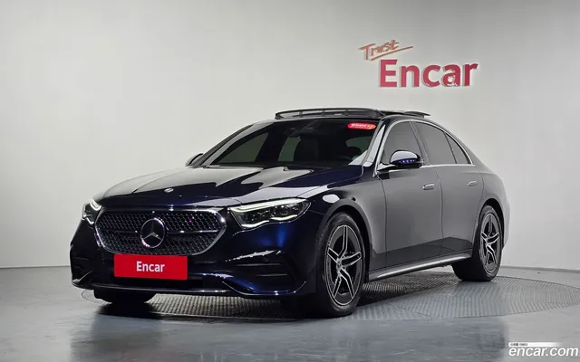 Mercedes-Benz E-Class (W214) E300 4MATIC AMG Line — миниатюра 1