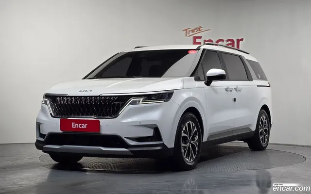 Kia Carnival 9 — миниатюра 1