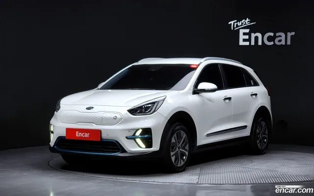 Kia EV — миниатюра 1
