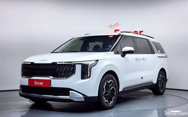 Kia Carnival 9 — миниатюра 1