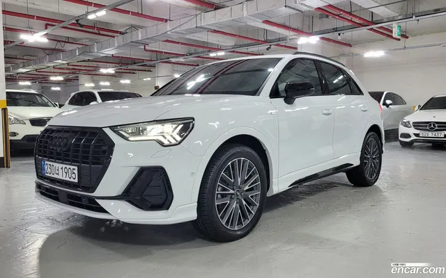 Audi Q3 (F3) 35 TDI — миниатюра 1
