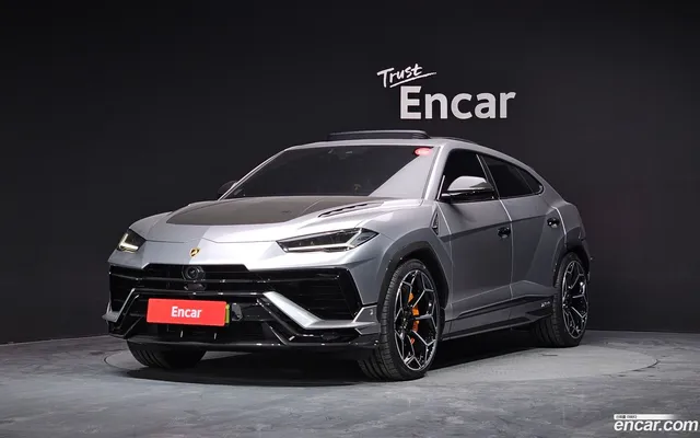 Lamborghini Urus 4.0 V8 — миниатюра 1