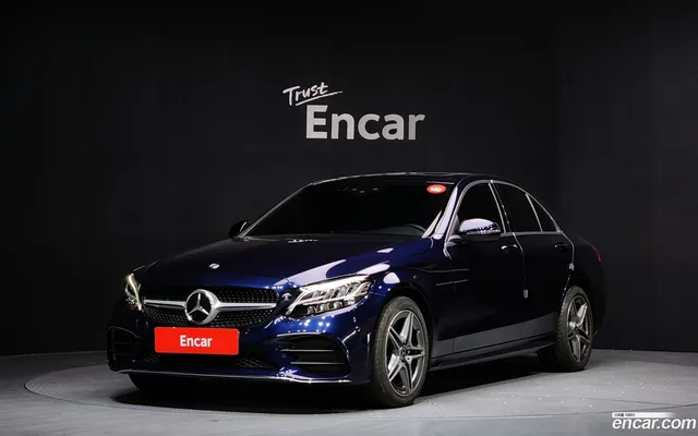 Mercedes-Benz C- W205 C200 AMG Line — миниатюра 1