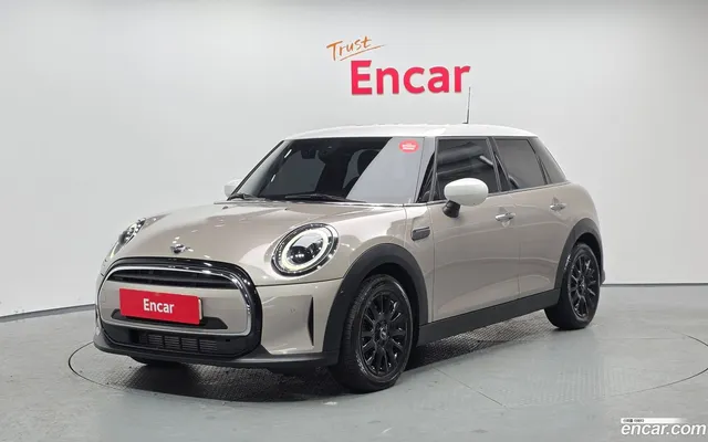 MINI Cooper 5 — миниатюра 1