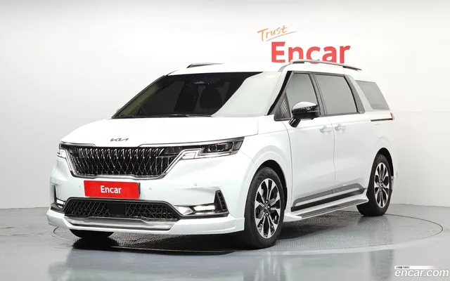 Kia Carnival 7 — миниатюра 1