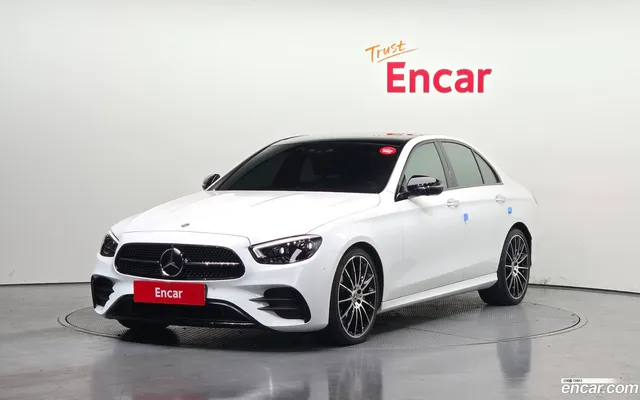 Mercedes-Benz E-Class (W213) E350 4MATIC AMG Line — миниатюра 1