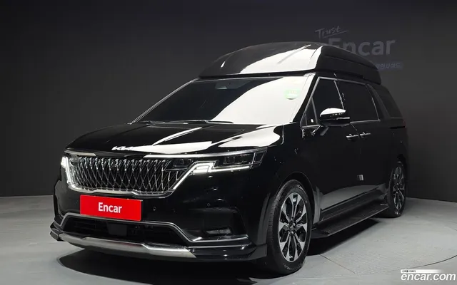 Kia Carnival 9 () — миниатюра 1