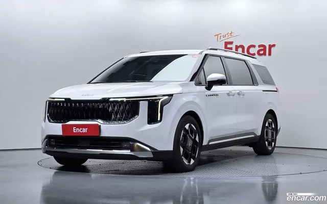 Kia Carnival 9 — миниатюра 1