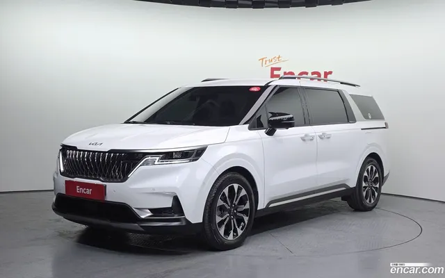 Kia Carnival 9 — миниатюра 1