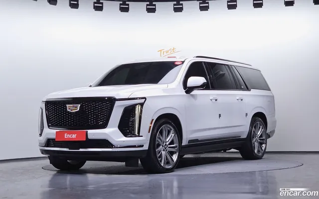 Cadillac 5 6.2 ESV — миниатюра 1