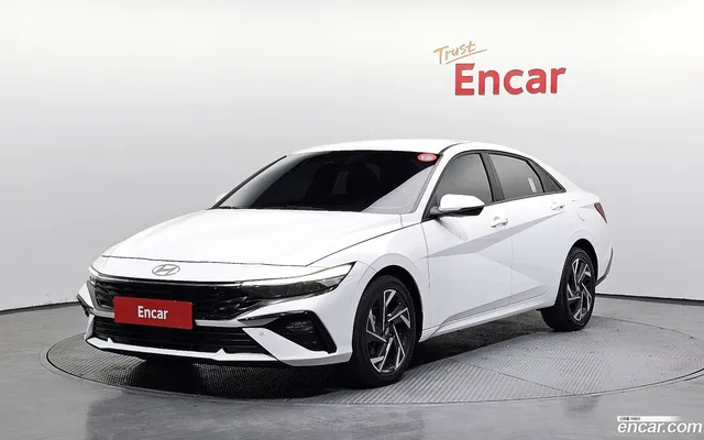 Hyundai Avante CN7 1.6 — миниатюра 1