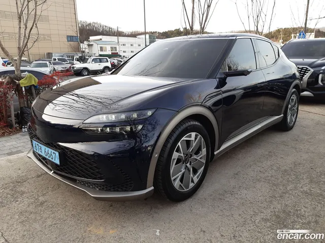 Genesis GV60 — миниатюра 1