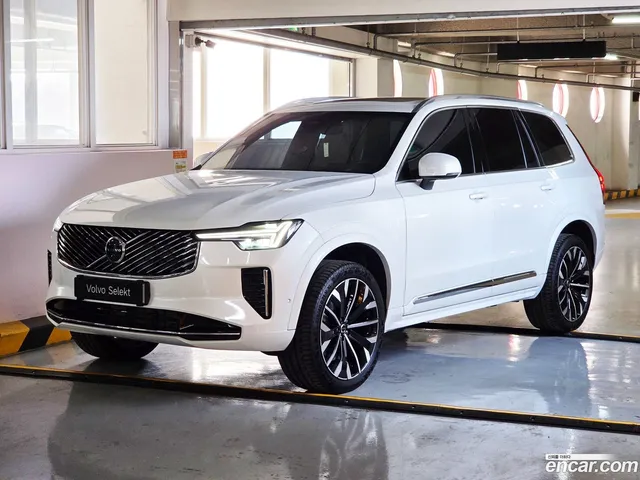 Volvo XC90 B6 — миниатюра 1