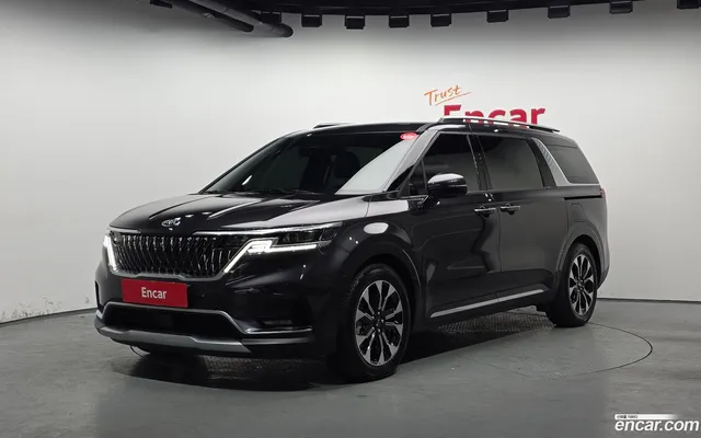 Kia Carnival 7 — миниатюра 1