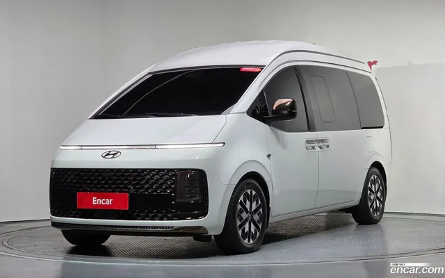 Hyundai Staria 4WD 9 — миниатюра 1