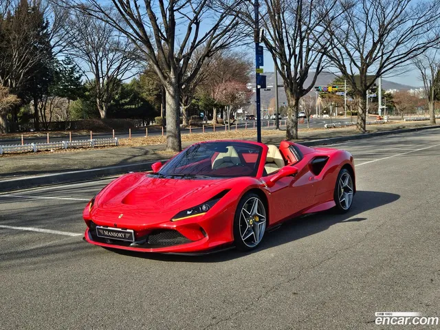 Ferrari F8 Spider 3.9 V8 — миниатюра 1