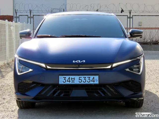 Kia EV6 4WD — миниатюра 1