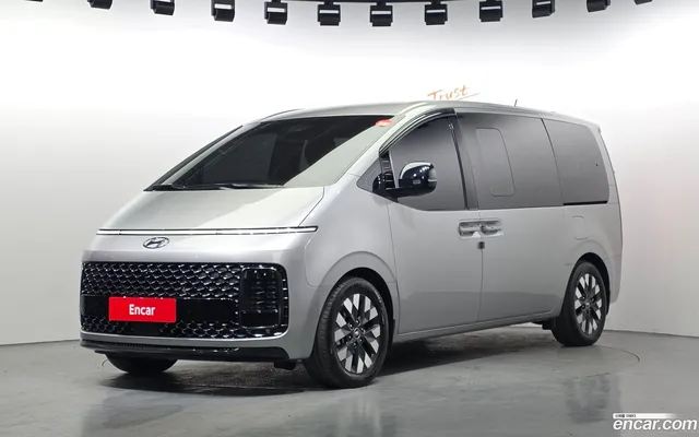 Hyundai Staria 4WD 9 — миниатюра 1