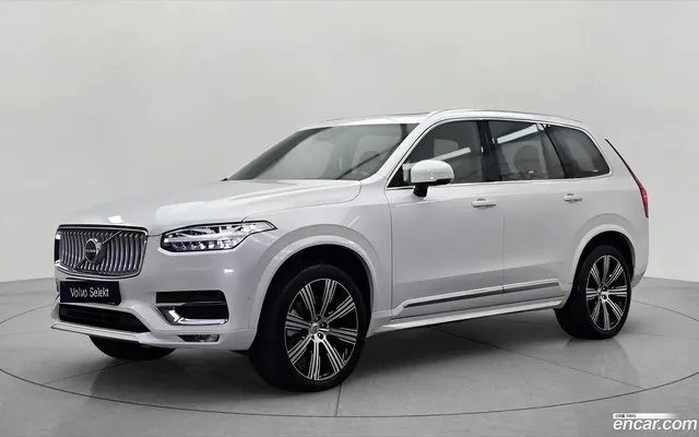 Volvo XC90 B6 — миниатюра 1