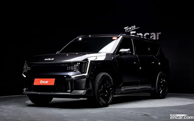 Kia EV9 4WD — миниатюра 1