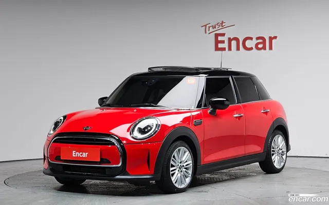 MINI Cooper 5 — миниатюра 1