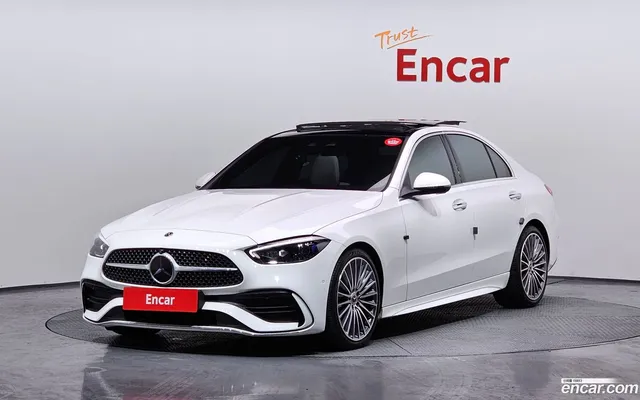 Mercedes-Benz C-Class (W206) C300 4MATIC AMG Line — миниатюра 1