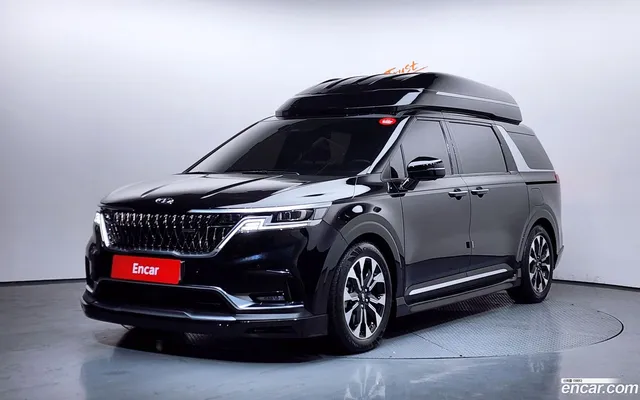 Kia Carnival 9 () — миниатюра 1