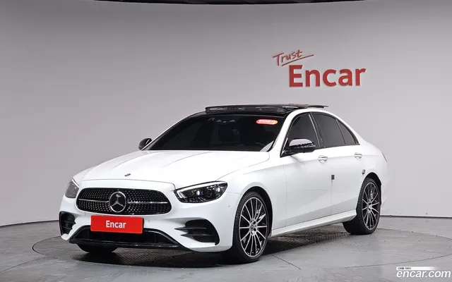 Mercedes-Benz E-Class (W213) E350 4MATIC AMG Line — миниатюра 1