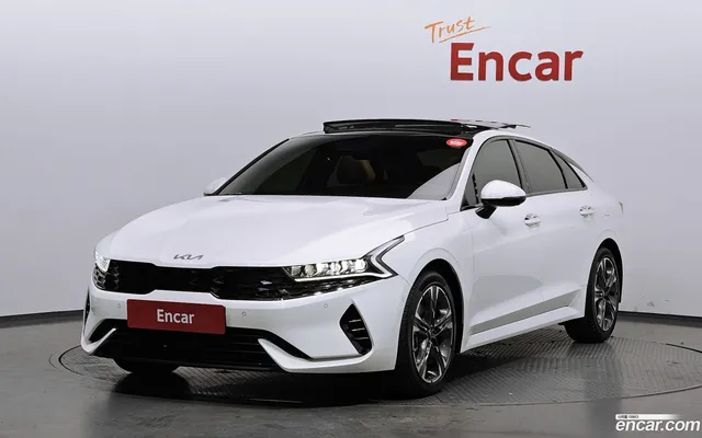 Kia K5 Hybrid — миниатюра 1