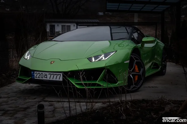 Lamborghini Huracan LP640-4 — миниатюра 1