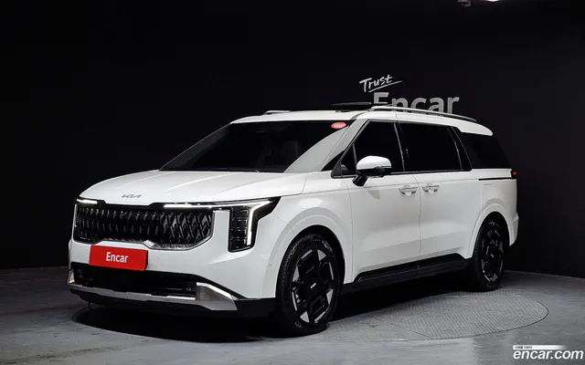 Kia Carnival HEV 9 — миниатюра 1