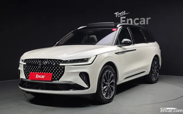 Lincoln Nautilus 2.0 AWD — миниатюра 1