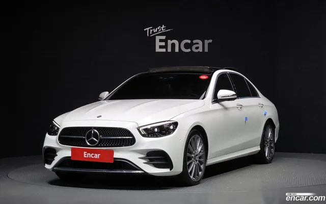 Mercedes-Benz E-Class (W213) E350 4MATIC AMG Line — миниатюра 1