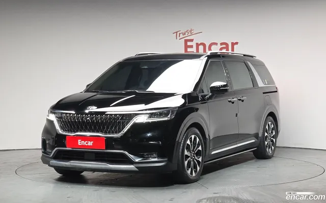 Kia Carnival 7 — миниатюра 1