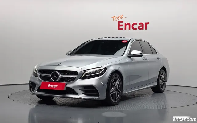 Mercedes-Benz C- W205 C200 AMG Line — миниатюра 1