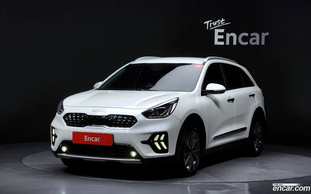 Kia Niro 1.6 HEV — миниатюра 1