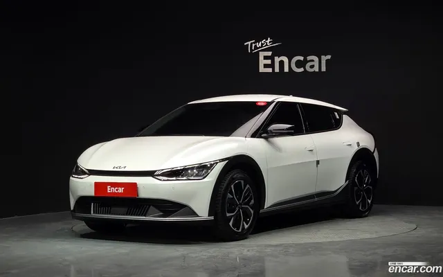 Kia EV6 — миниатюра 1
