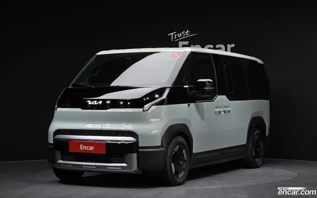 Kia PV5 — миниатюра 1