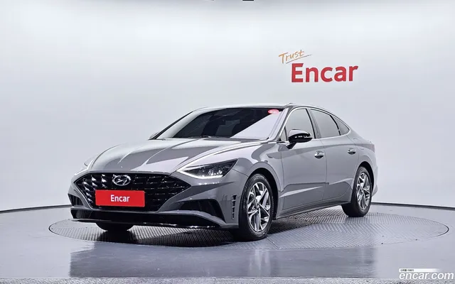 Hyundai Sonata (DN8) 1.6 — миниатюра 1