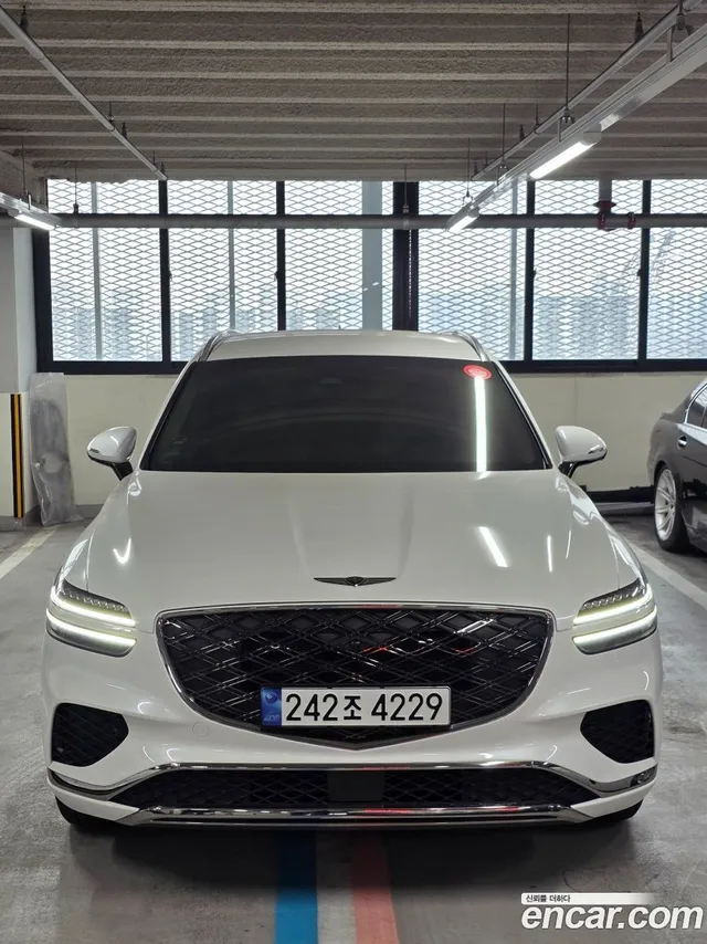 Genesis GV70 2.5T AWD — миниатюра 1