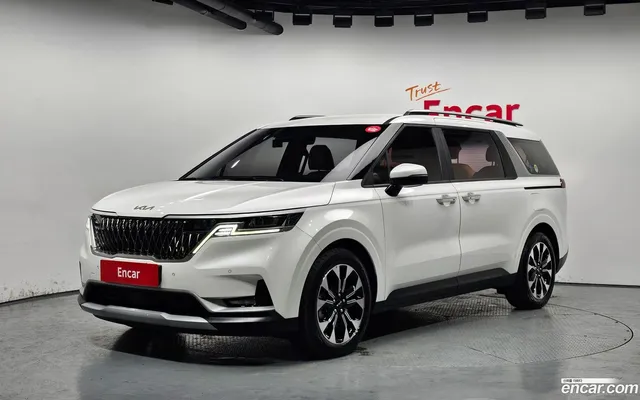 Kia Carnival 9 — миниатюра 1