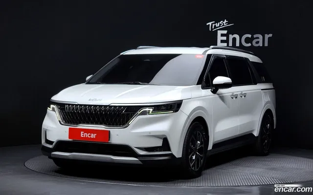 Kia Carnival 9 — миниатюра 1