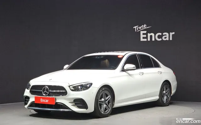 Mercedes-Benz E-Class (W213) E250 AMG Line — миниатюра 1