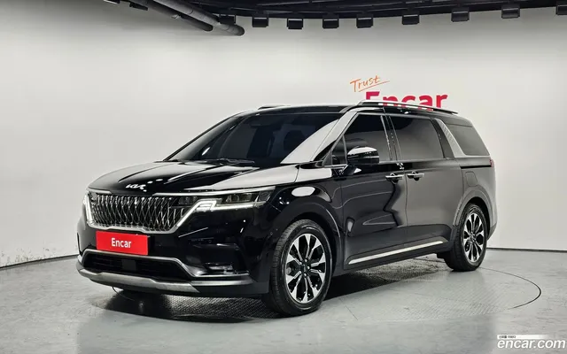 Kia Carnival 7 — миниатюра 1